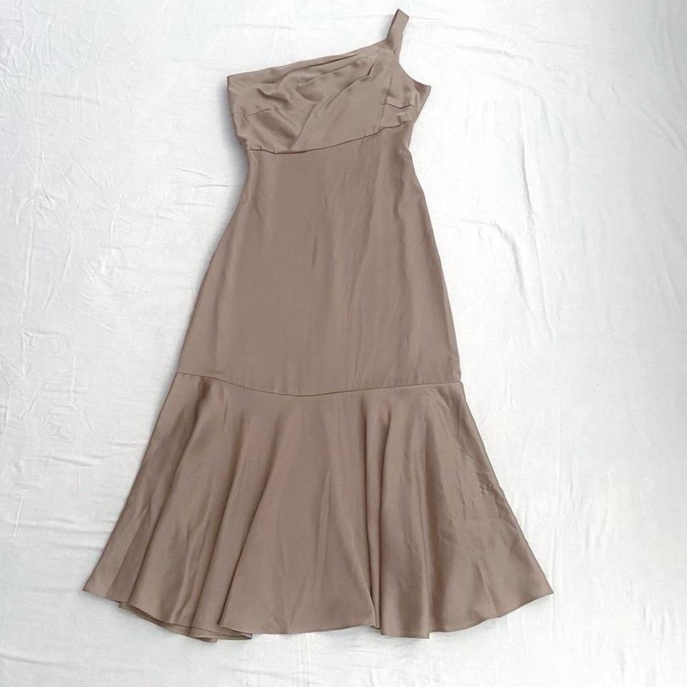TAYLOR Elegant Tan One-Shoulder Midi Formal Dress size 6